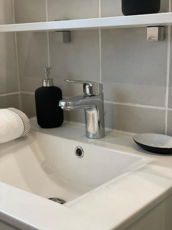 Bel Appartement T3 Au 1Er Etage Avec Cour Interieure Au Rdc - Villa Marie Bagneres-de-Luchon Bagian luar foto