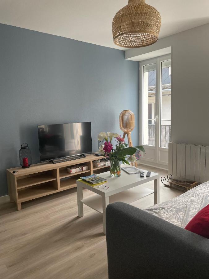 Bel Appartement T3 Au 1Er Etage Avec Cour Interieure Au Rdc - Villa Marie Bagneres-de-Luchon Bagian luar foto