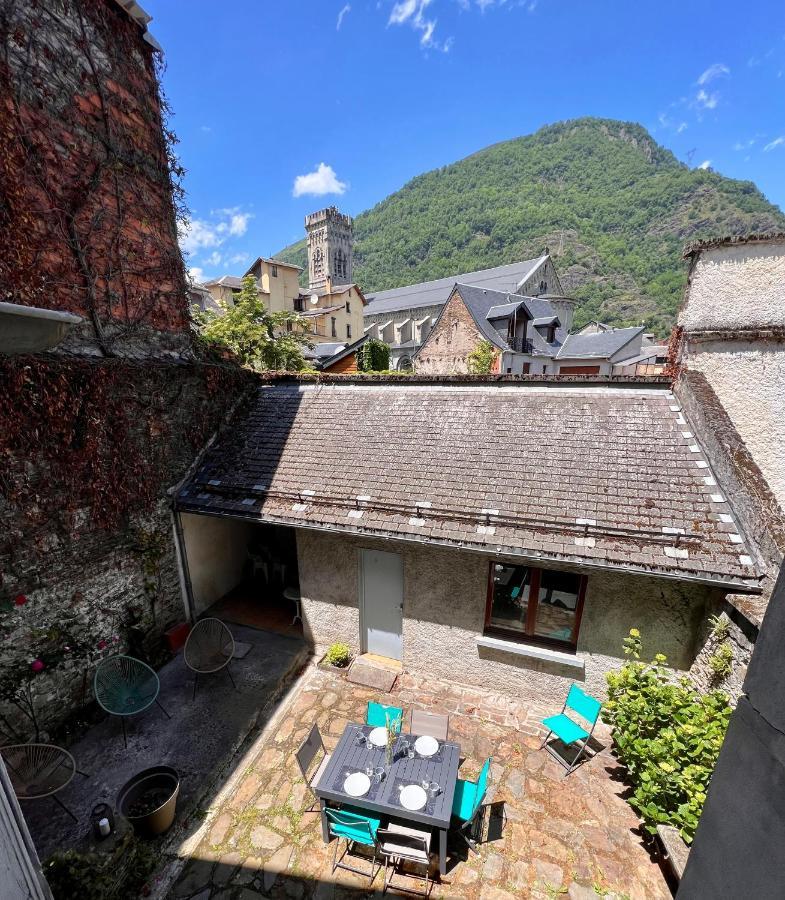 Bel Appartement T3 Au 1Er Etage Avec Cour Interieure Au Rdc - Villa Marie Bagneres-de-Luchon Bagian luar foto